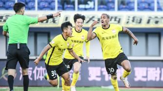 2024年09月22日 让2追3！西海岸3-2绝杀深圳 李智玩火送礼杜加利奇泪洒赛场