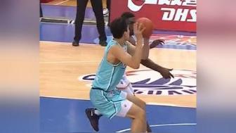 2024年10月31日 杨瀚森29+10+7 王睿泽30分 厄泰尔25+15+4断 青岛送深圳4连败