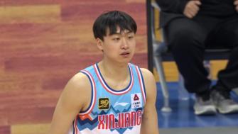2024年11月17日 俱乐部杯-李炎哲21+6 鄢手骐24分 新疆大胜辽宁小组出线