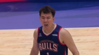 2025年09月20日 拿到冠军点！香港金牛逆转长沙勇胜 厄特尔34+6 达卡里35+17