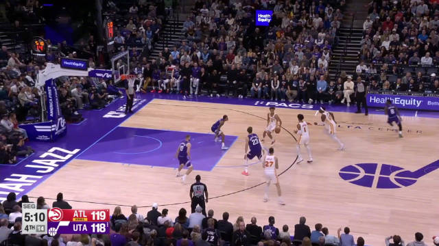 2025年11月14日 老鹰力克爵士迎4连胜 约翰逊31+18+14+7断 马尔卡宁40+7